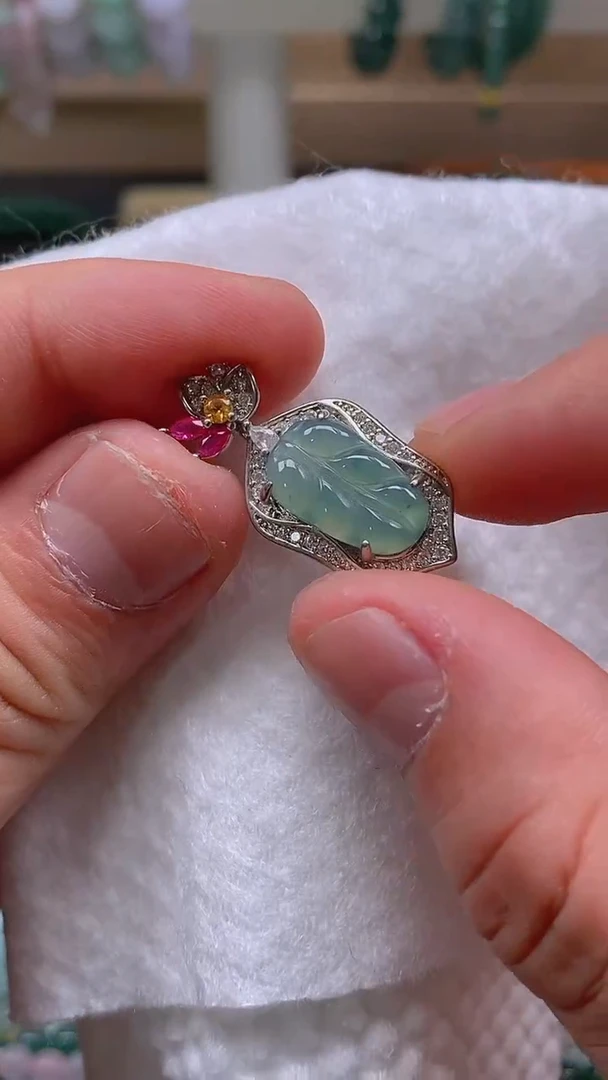 颈饰未镶嵌翡翠闪购0004897