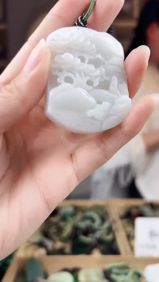 颈饰未镶嵌和田玉拍一发一，多样性发货