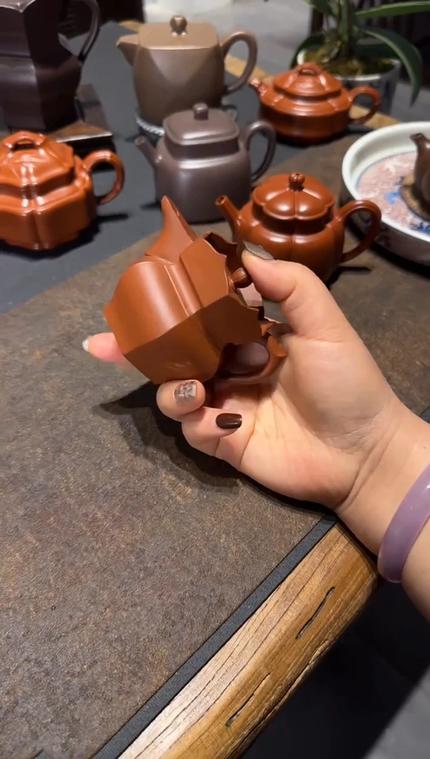 【闪购商品】紫砂茶壶朱泥小僧帽 90cc