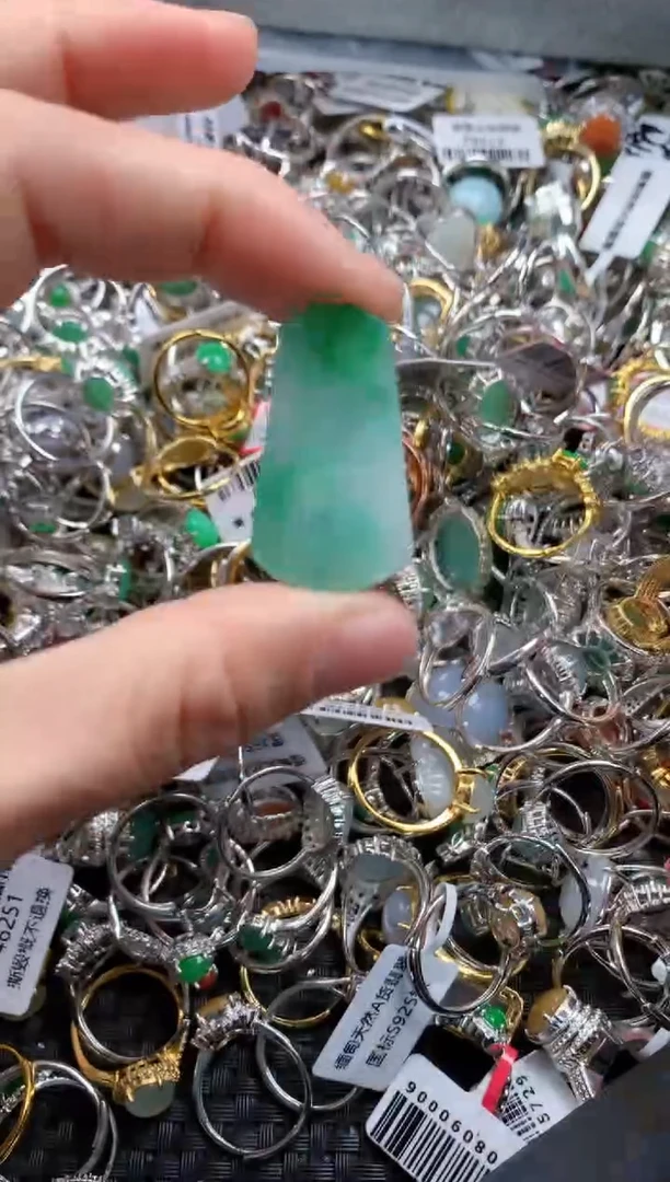 未镶嵌戒指翡翠444   10