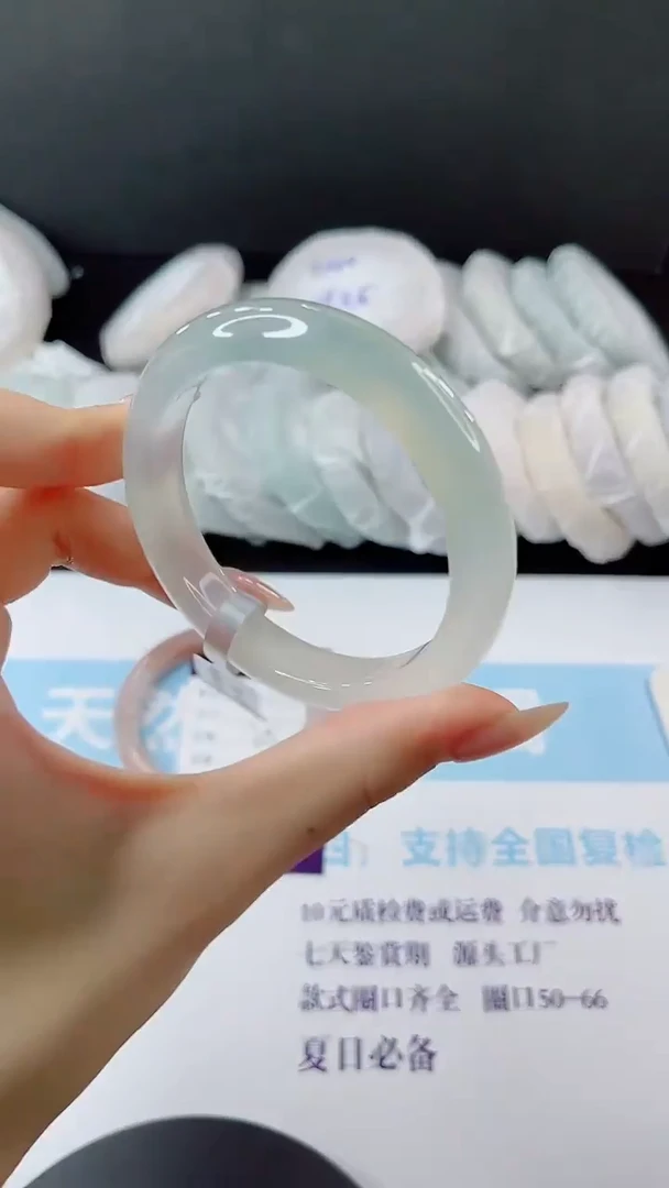未镶嵌手镯石英质玉多样性发货L165