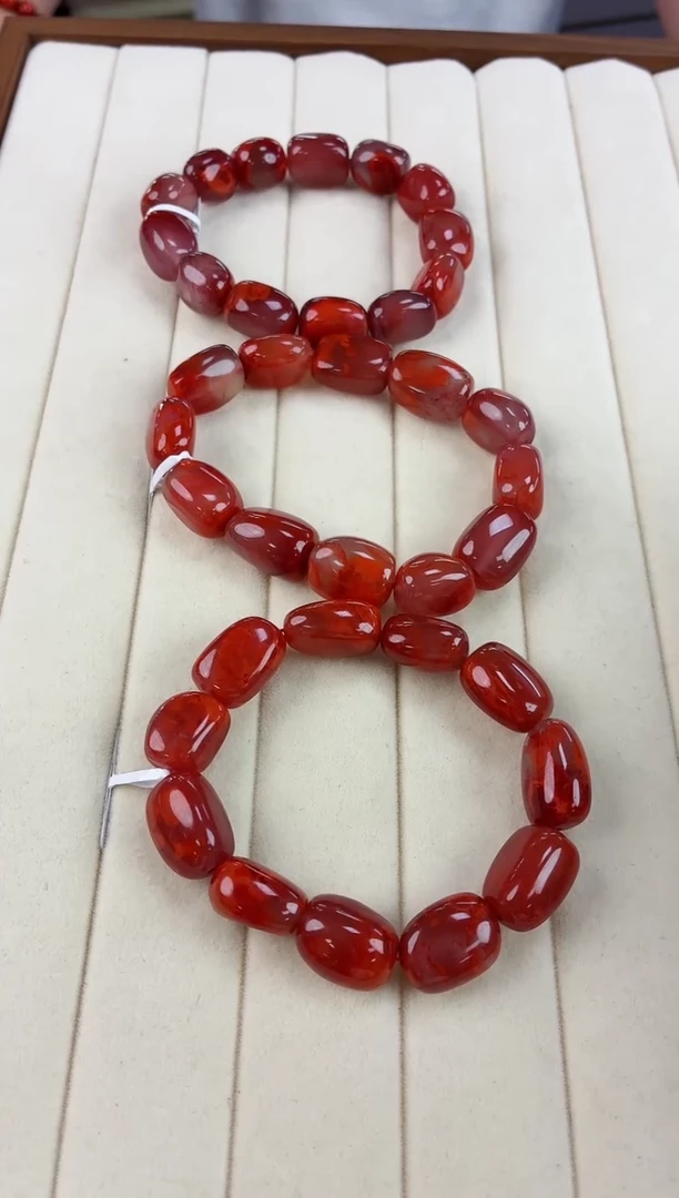 未镶嵌瓦西随型手串南红玛瑙一条（多样式发其一）