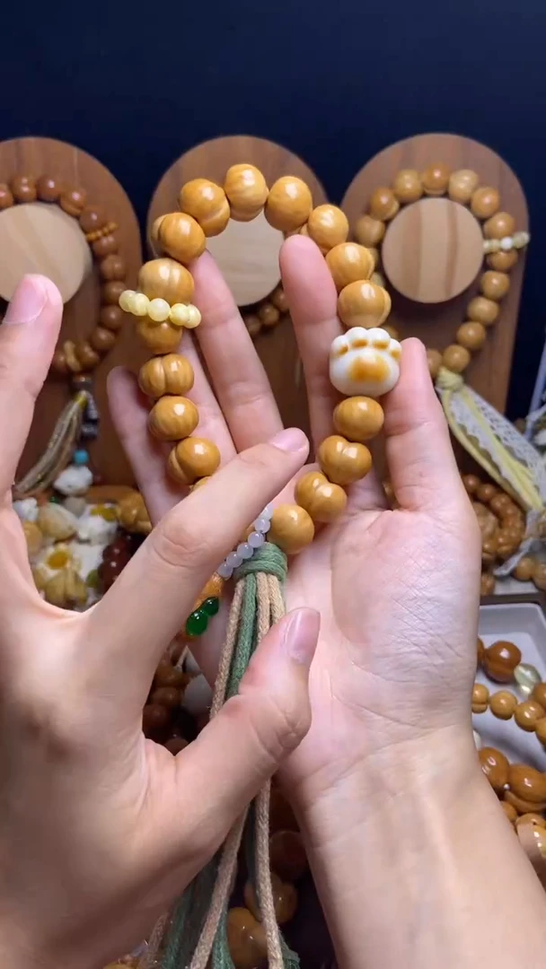 手串猴头核桃?****活全品聚宝盆黄跑环富甲绿葫芦橄榄壳复古风