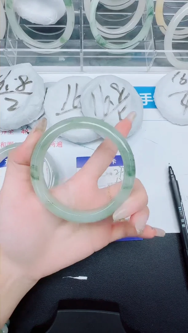 石英质玉手镯未镶嵌273-62.2