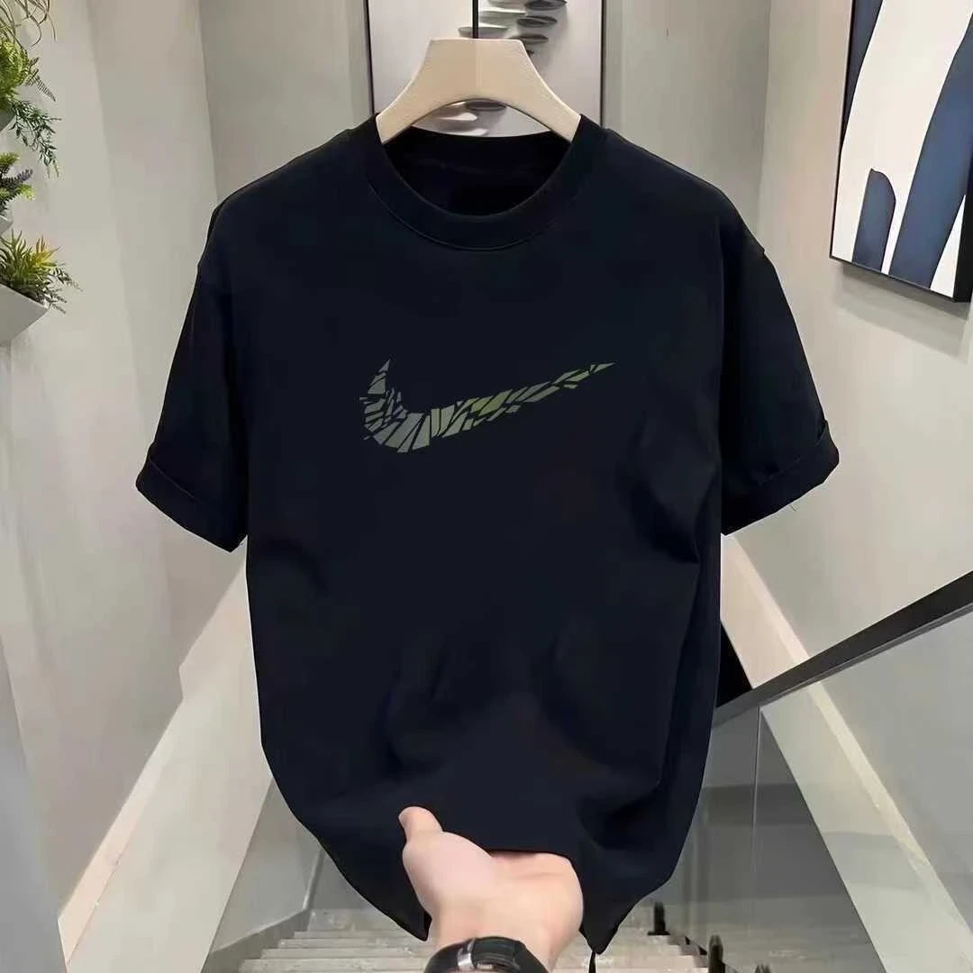 2025新款小众简约休闲风男女情侣款百搭硬挺纯棉T恤设计高级感