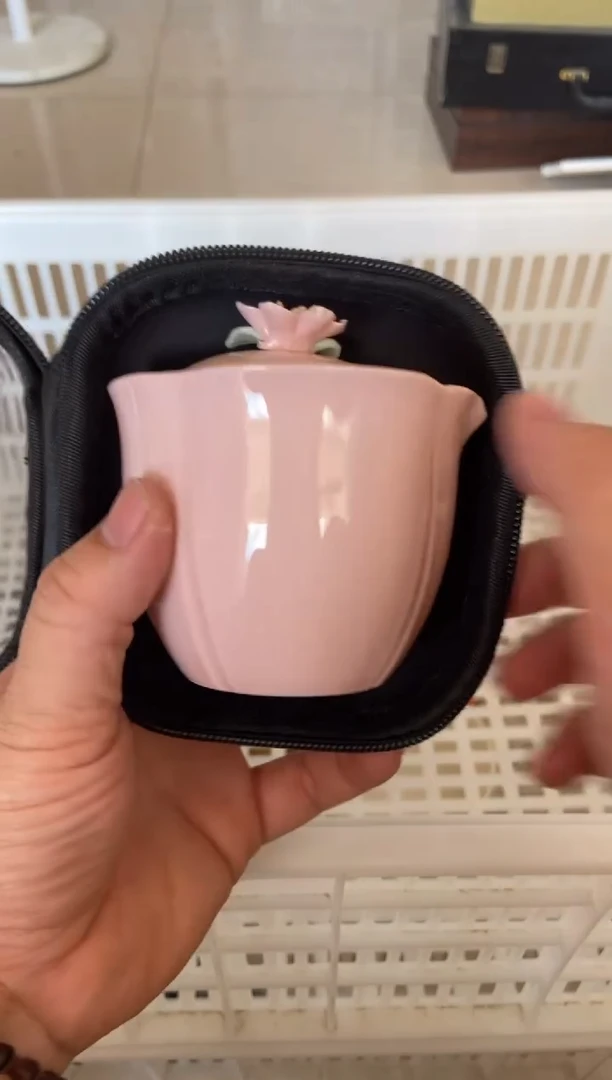 杯无运费险有瑕疵的摄影的产品有使用过的痕迹有点脏介意勿拍