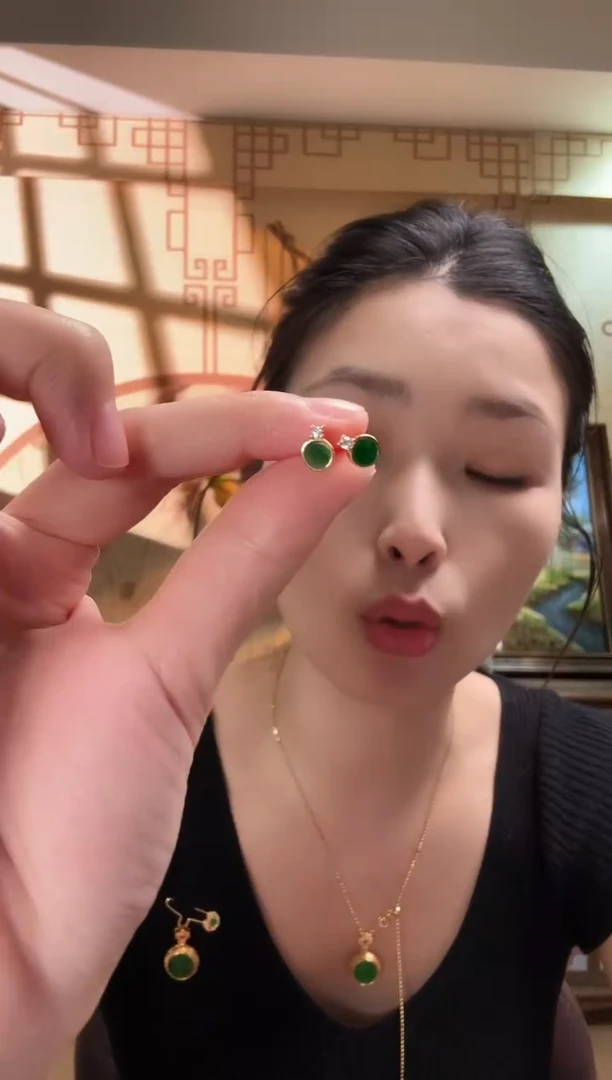 银S925镶嵌翡翠耳饰耳饰