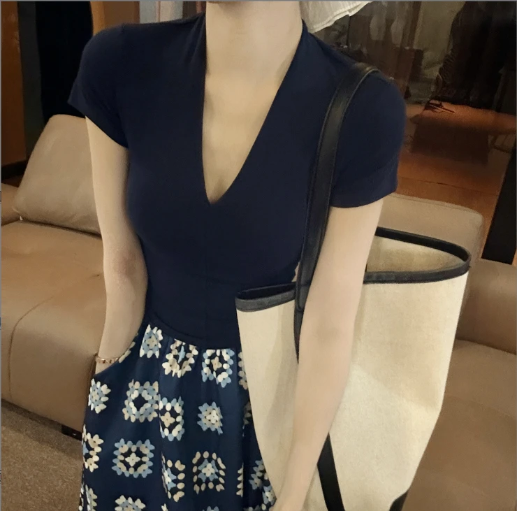 【OS&oneshow】显瘦气质v领性感百搭夏季欧若风时尚上衣半身裙套装