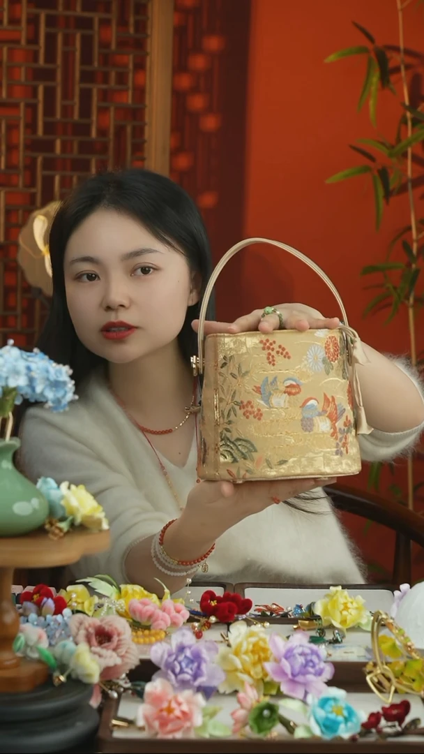 刺绣闪购纯手工非遗国风饰品