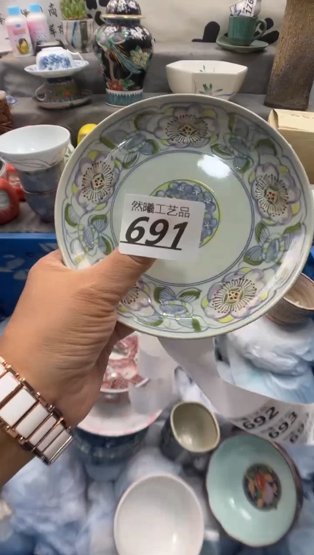瓷片晓*691