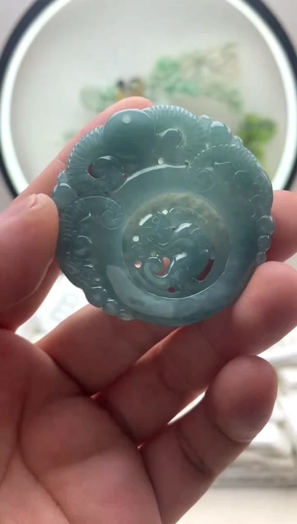 颈饰未镶嵌翡翠三羊开泰