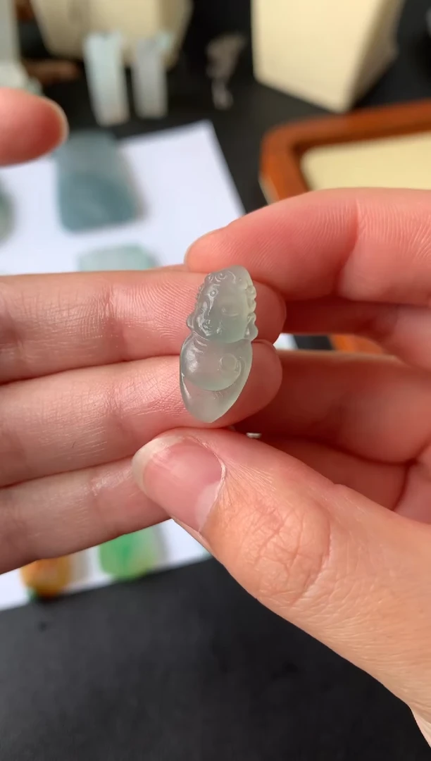 【闪购商品】定制翡翠未镶嵌翡翠