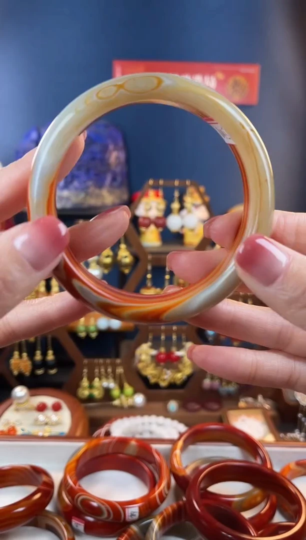 未镶嵌手镯玛瑙/玉髓路*，战国红手镯