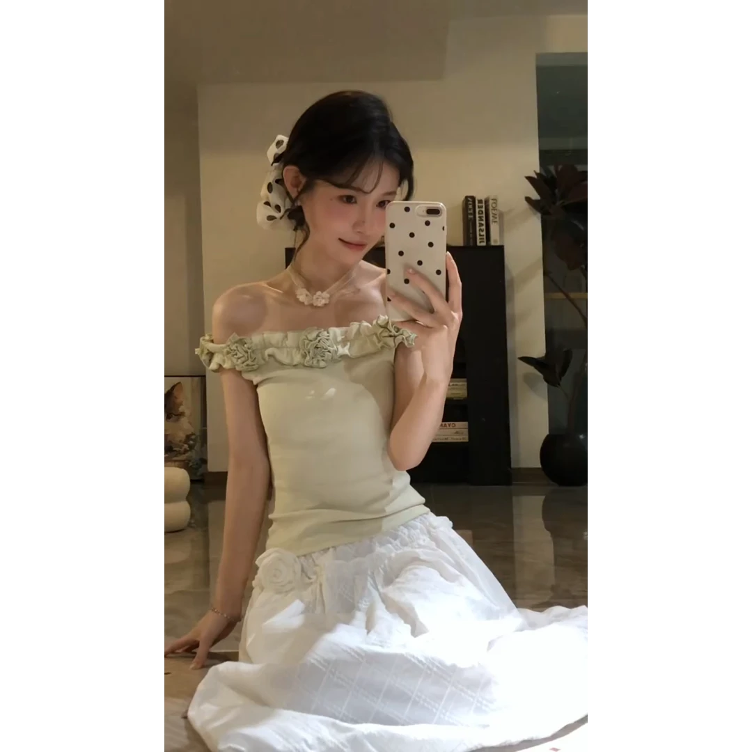 MARIE.COCO夏日温柔气质一整套设计感立体花一字肩显瘦上衣半身裙