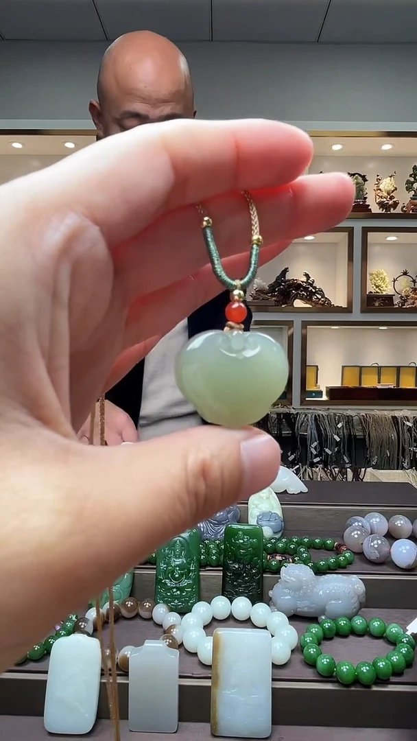 【闪购商品】和田玉挂件未镶嵌1