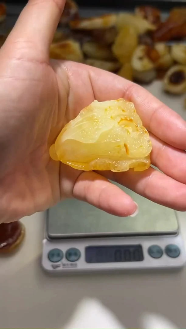 裸石琥珀未镶嵌琥珀蜜蜡吊坠