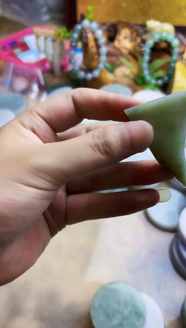 翡翠挂件未镶嵌A货张璀787