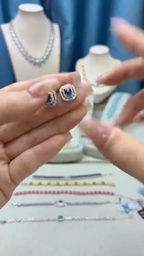 耳饰蓝宝石银S925镶嵌165JH0101产品一个（多样性）