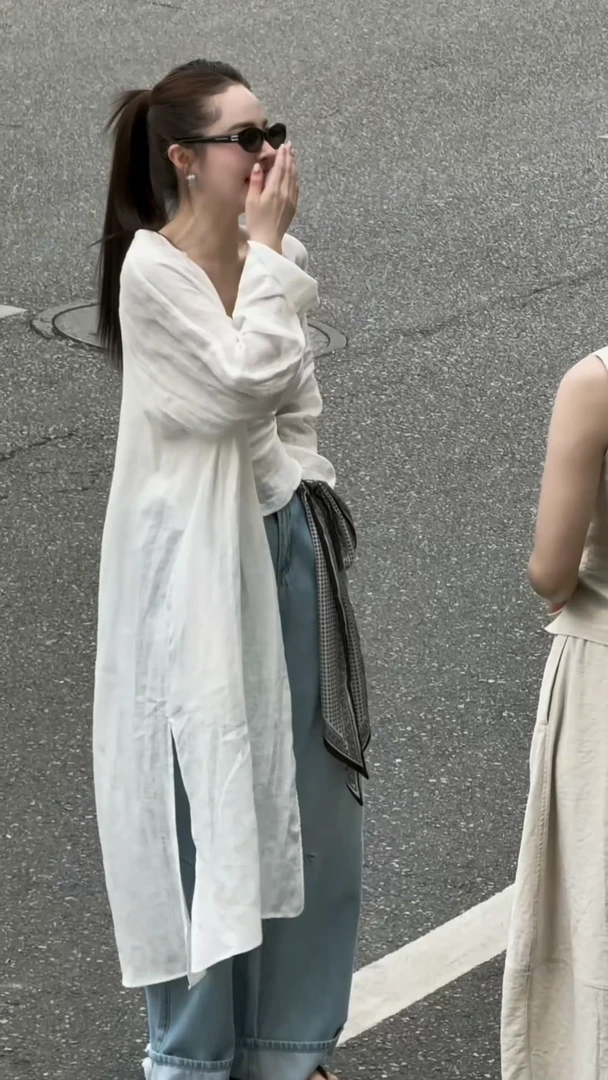 休闲风薄款慵懒风长袖短外套夏季女直下摆防晒长款翻领宽松型