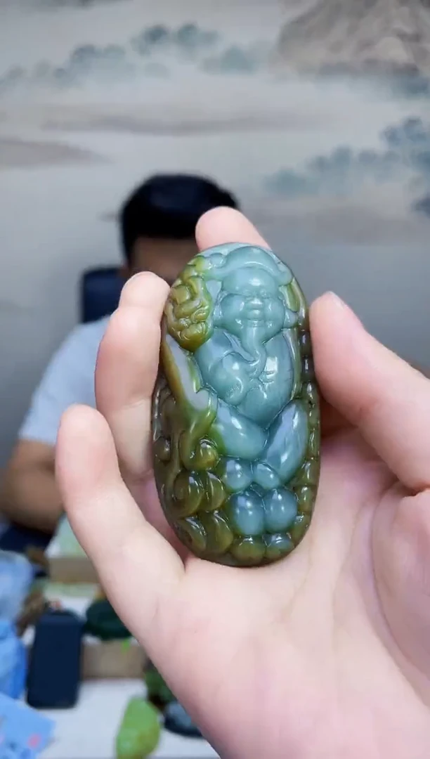 和田玉未镶嵌颈饰1