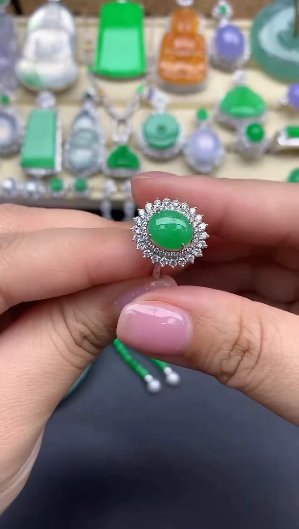 【闪购商品】翡翠戒指18K金镶嵌436-中国好珍宝