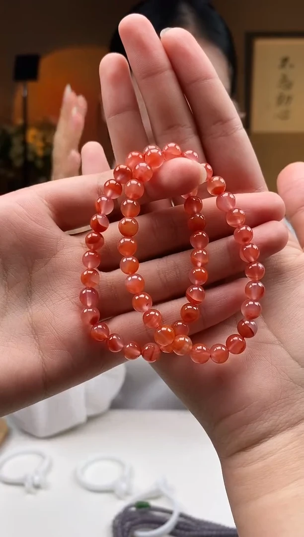 未镶嵌手链南红玛瑙卡6.5左右冰飘南红多样性发一无证书