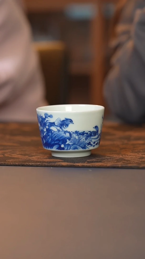 木南青花芙蓉鸳鸯马蹄杯