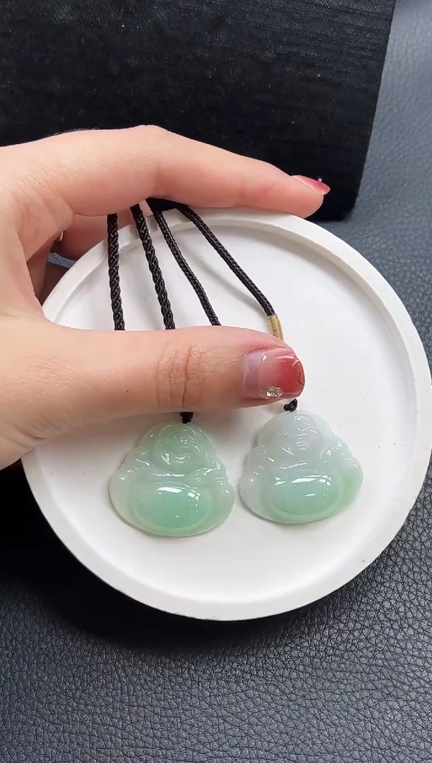 【闪购商品】翡翠颈饰未镶嵌佛公多样性发一