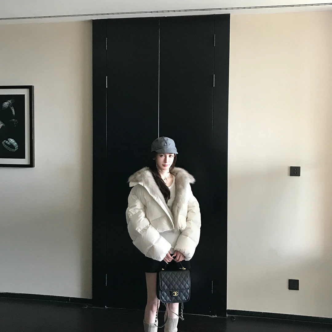 COCO皮草"轻绒欧包"三星安心95白鹅绒~三防超蓬松狐狸毛羽绒服