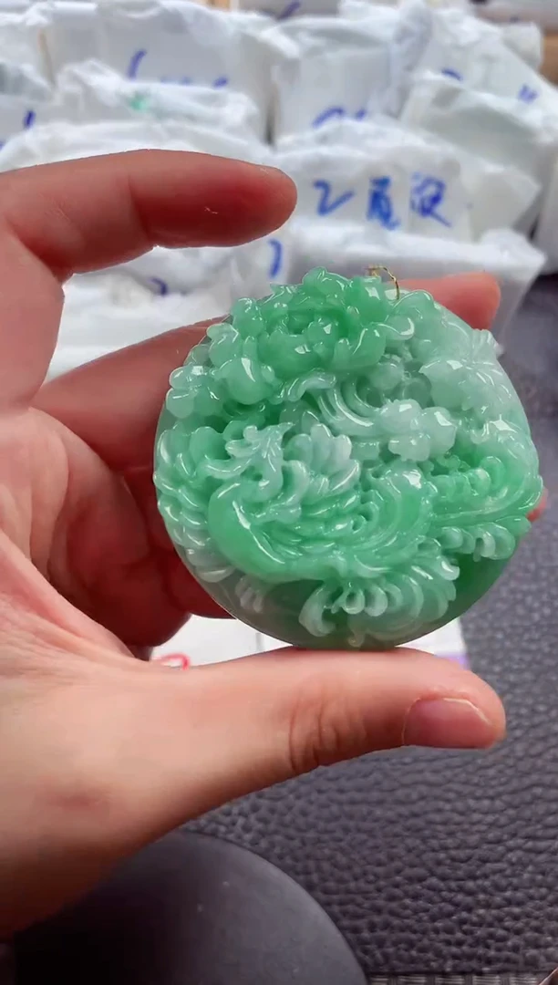 颈饰未镶嵌翡翠00007073