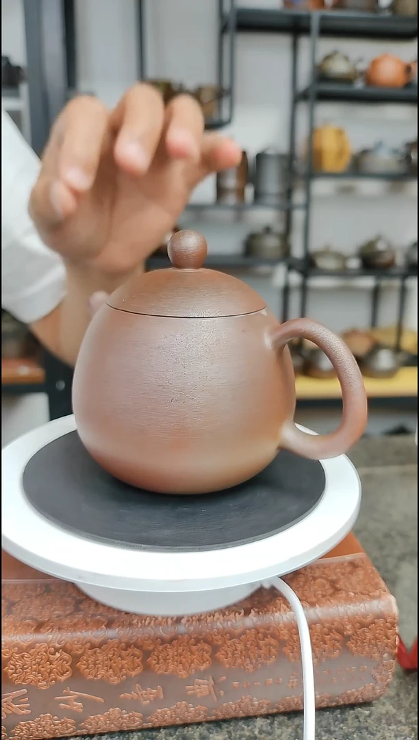 龙蛋壶 柴烧 紫红色 壶口杂色
