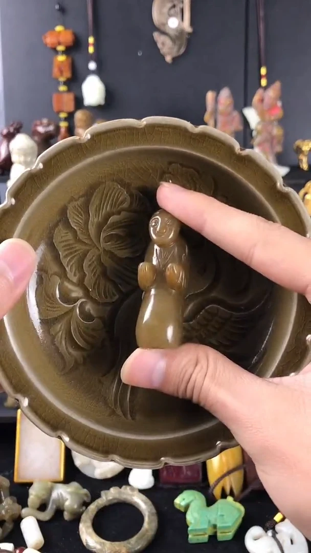 瓷片田**型瓷器瓷器瓷器和田