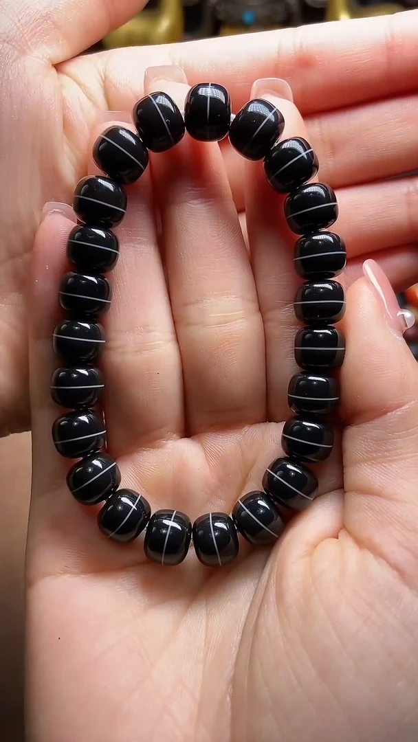 未镶嵌玛瑙/玉髓珠宝奇石条纹玛瑙