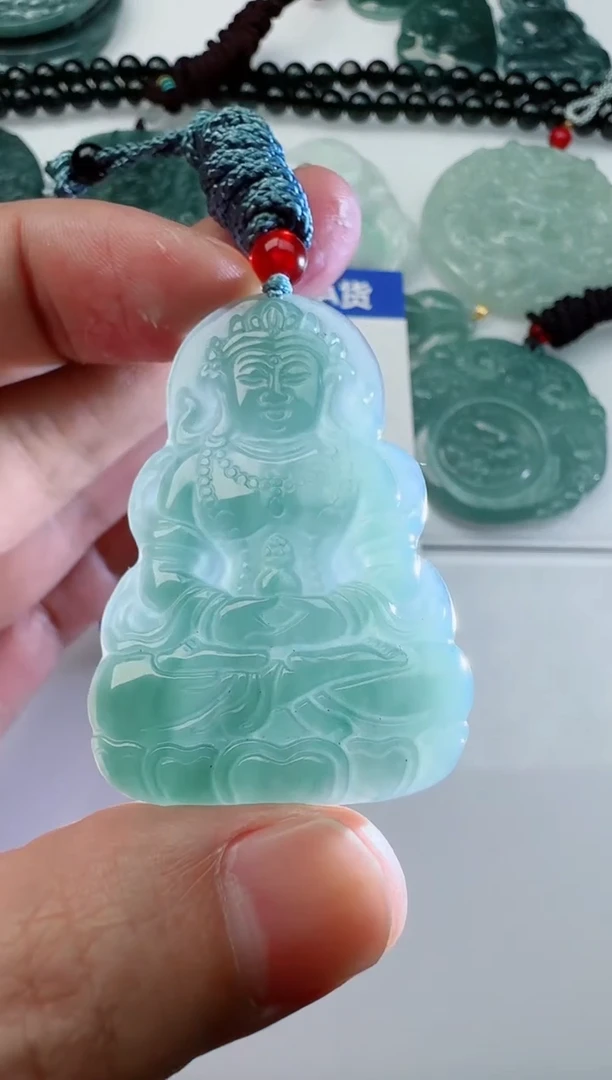 【闪购商品】翡翠颈饰未镶嵌多样性随机发其一