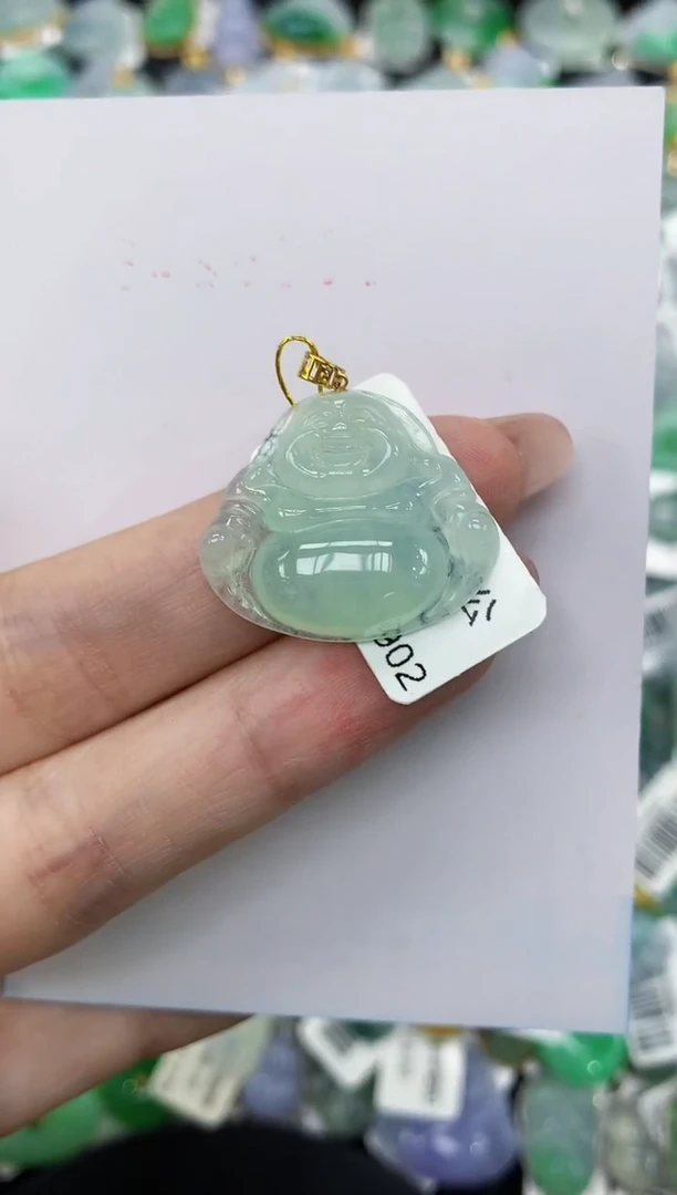 翡翠18K金镶嵌颈饰11111111111