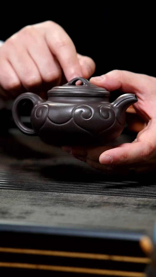 【闪购商品】紫砂茶壶21-半手天青仿古如意200cc