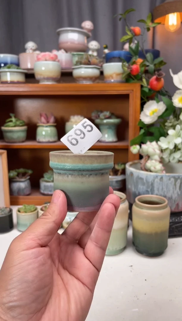 瓷片695知木小芳花盆