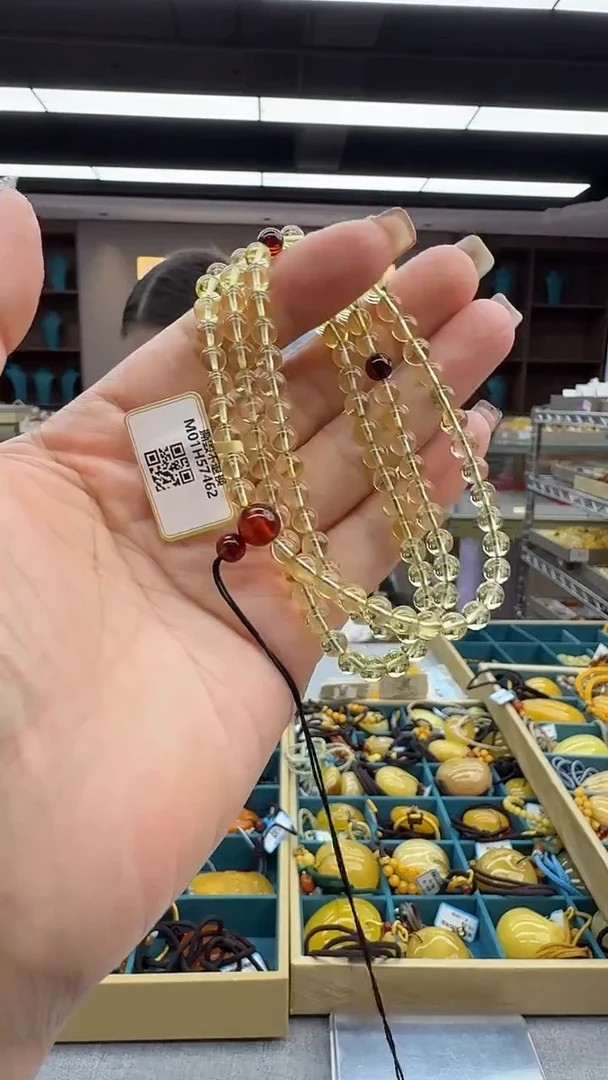 琥珀颈饰未镶嵌57秒拍号 假一罚三