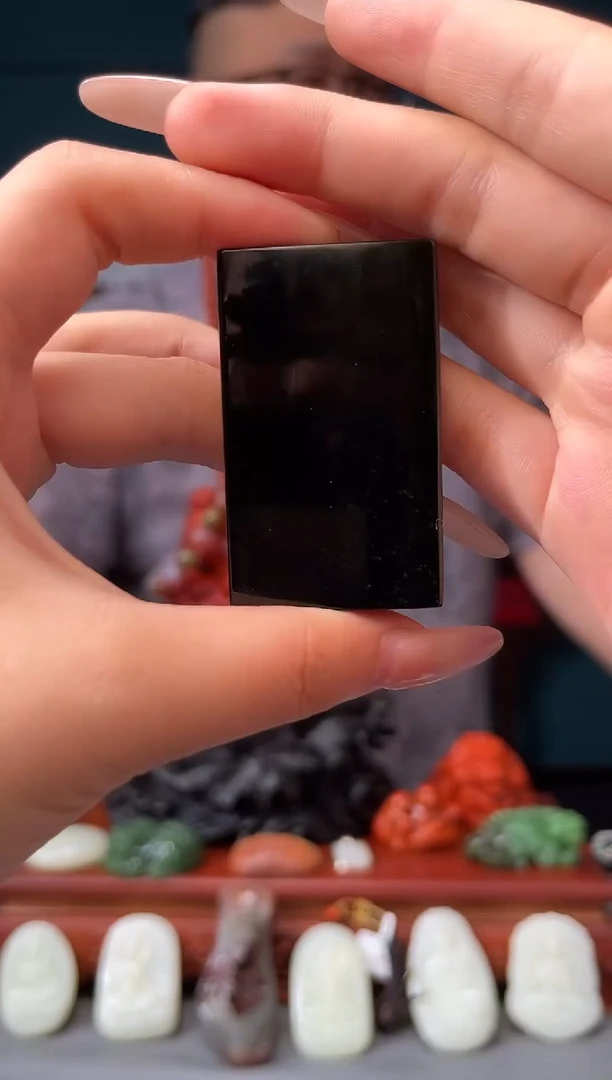 和田玉未镶嵌颈饰吊坠/35