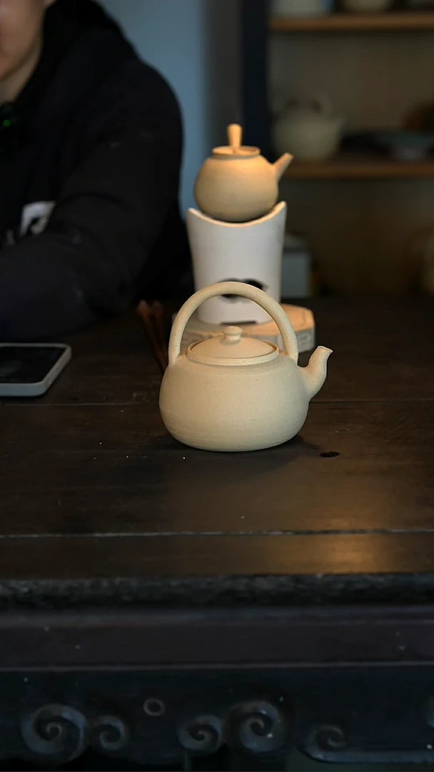 【闪购商品】白泥（提梁素面）网孔 约500cc