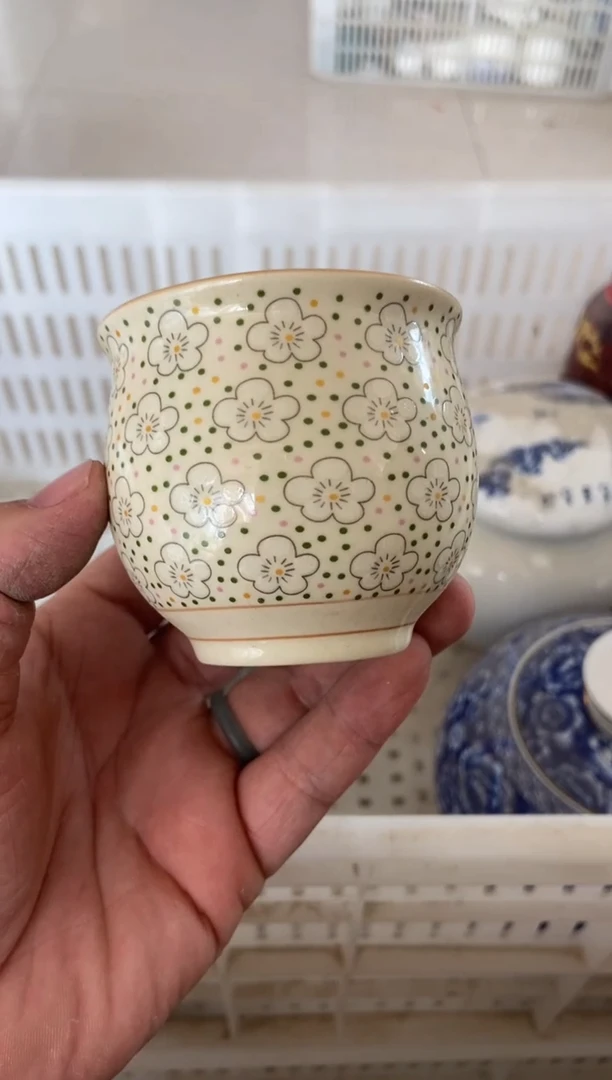 杯无运费险有瑕疵的摄影的产品有使用过的痕迹有点脏介意勿拍
