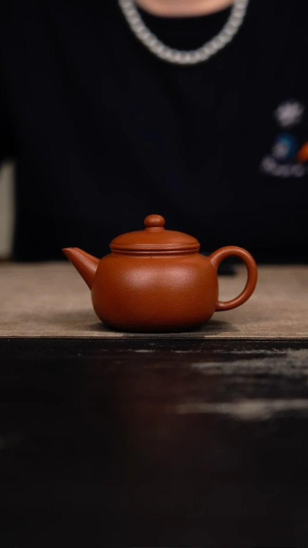 茶壶紫砂老朱泥圆壶