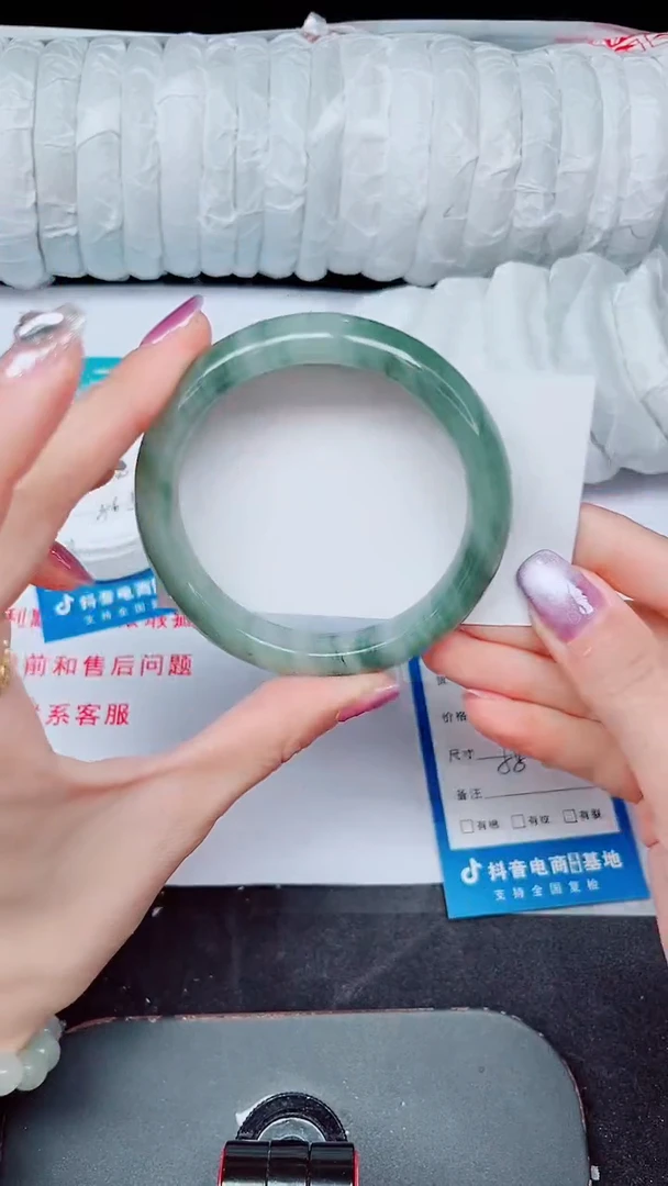 未镶嵌手镯石英质玉259-58/59