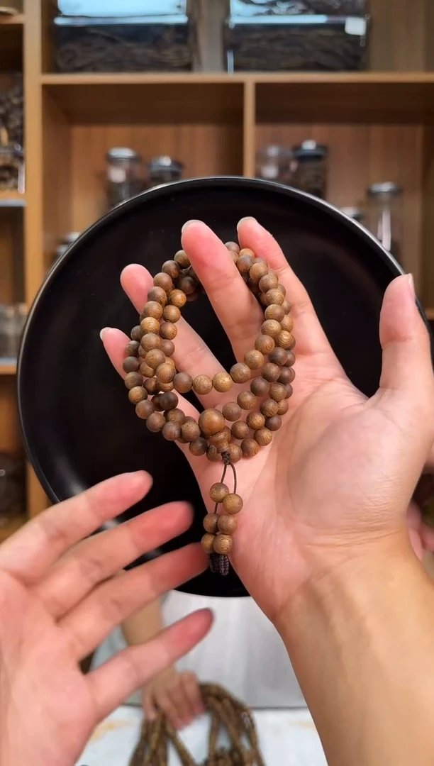 手串沉香老乌身08-20克+圆珠多圈多样性发货一条