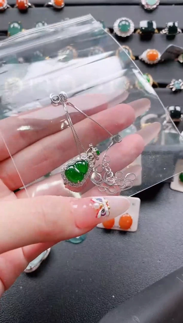 【闪购商品】翡翠戒指银S925镶嵌11111111