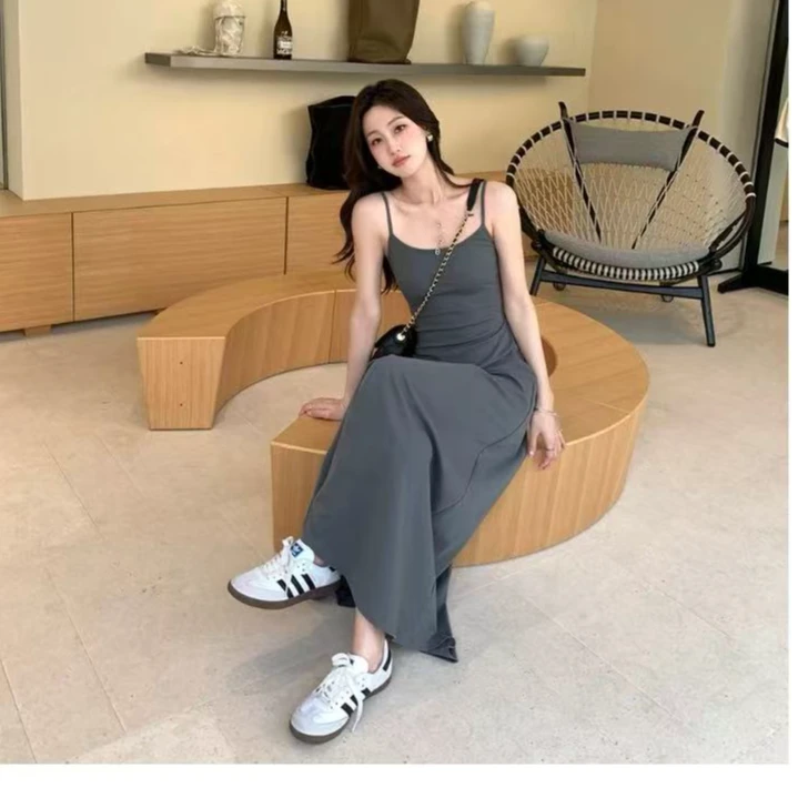 性感卡戴珊韩版连衣裙吊带裙女秋夏季吊带长裙修身气质度假裙子