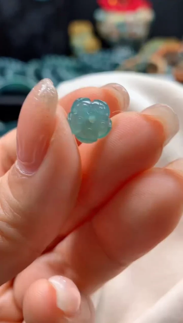 【闪购商品】翡翠颈饰未镶嵌0984649079