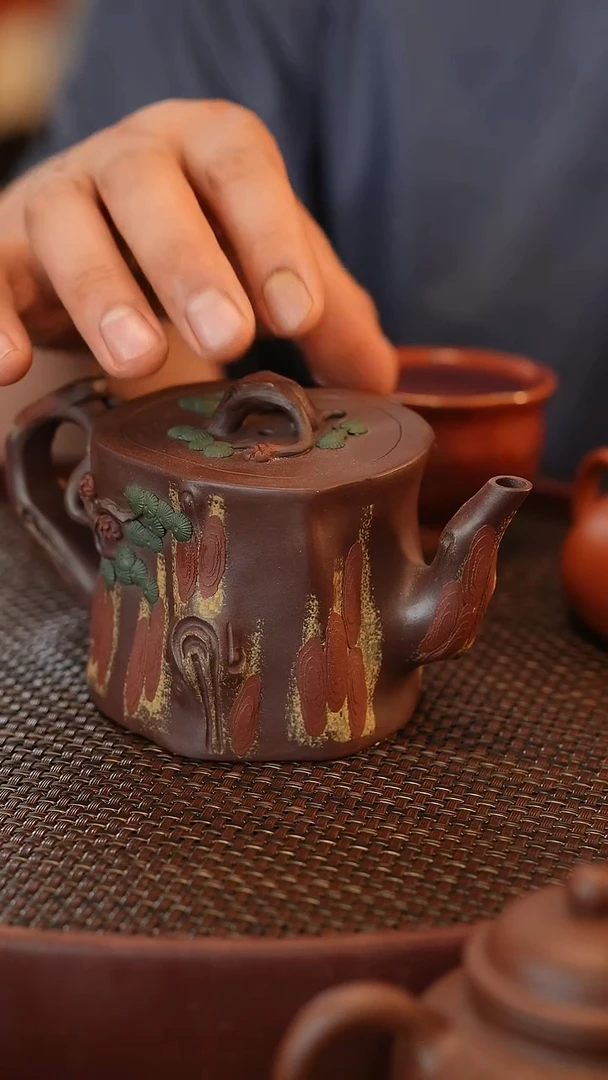 茶壶紫砂原矿手工制作树桩