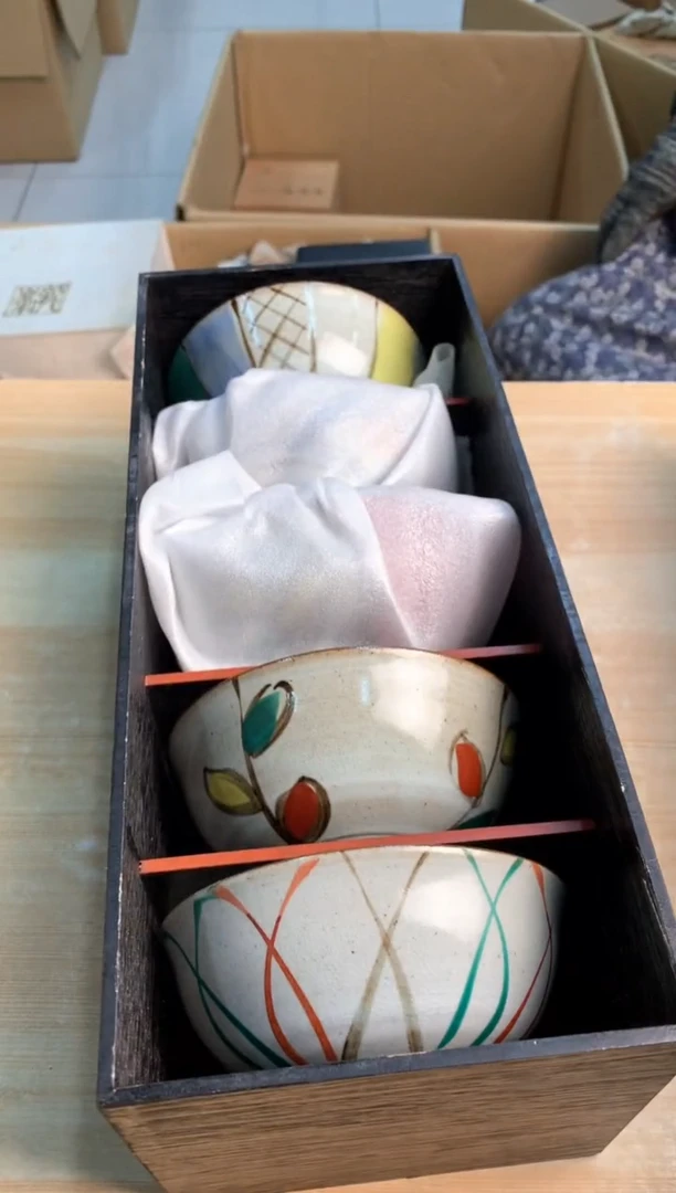 默认微瑕，no退no换，介意勿拍