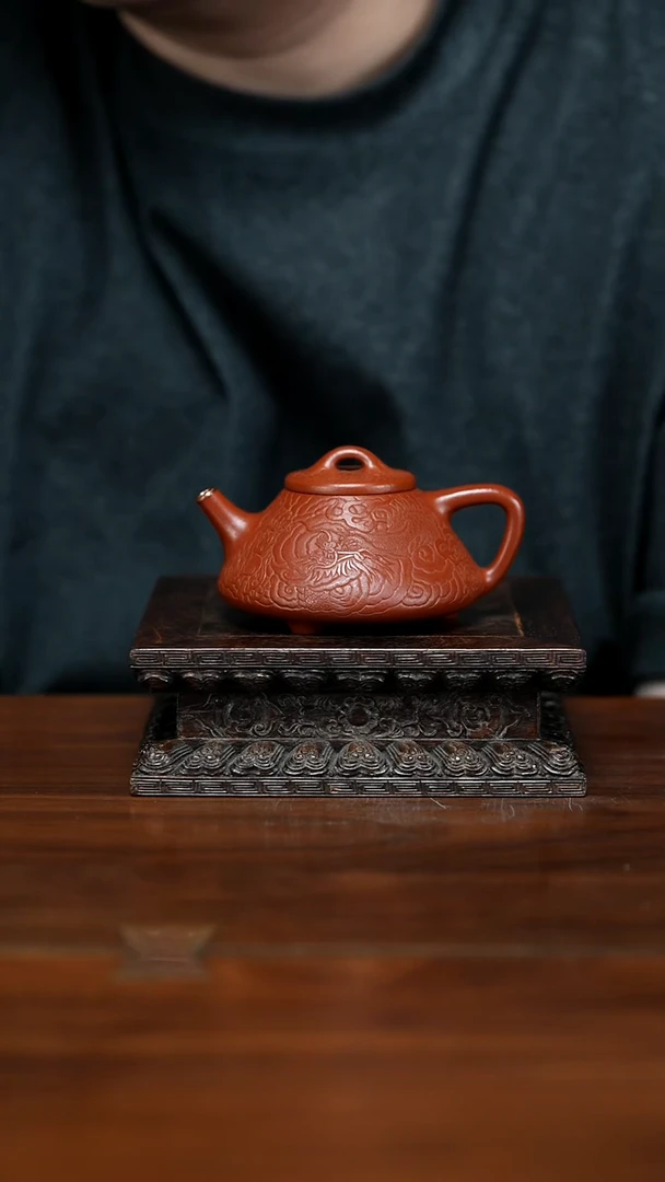 茶壶紫砂云龙麒麟子冶 140cc（不退换）